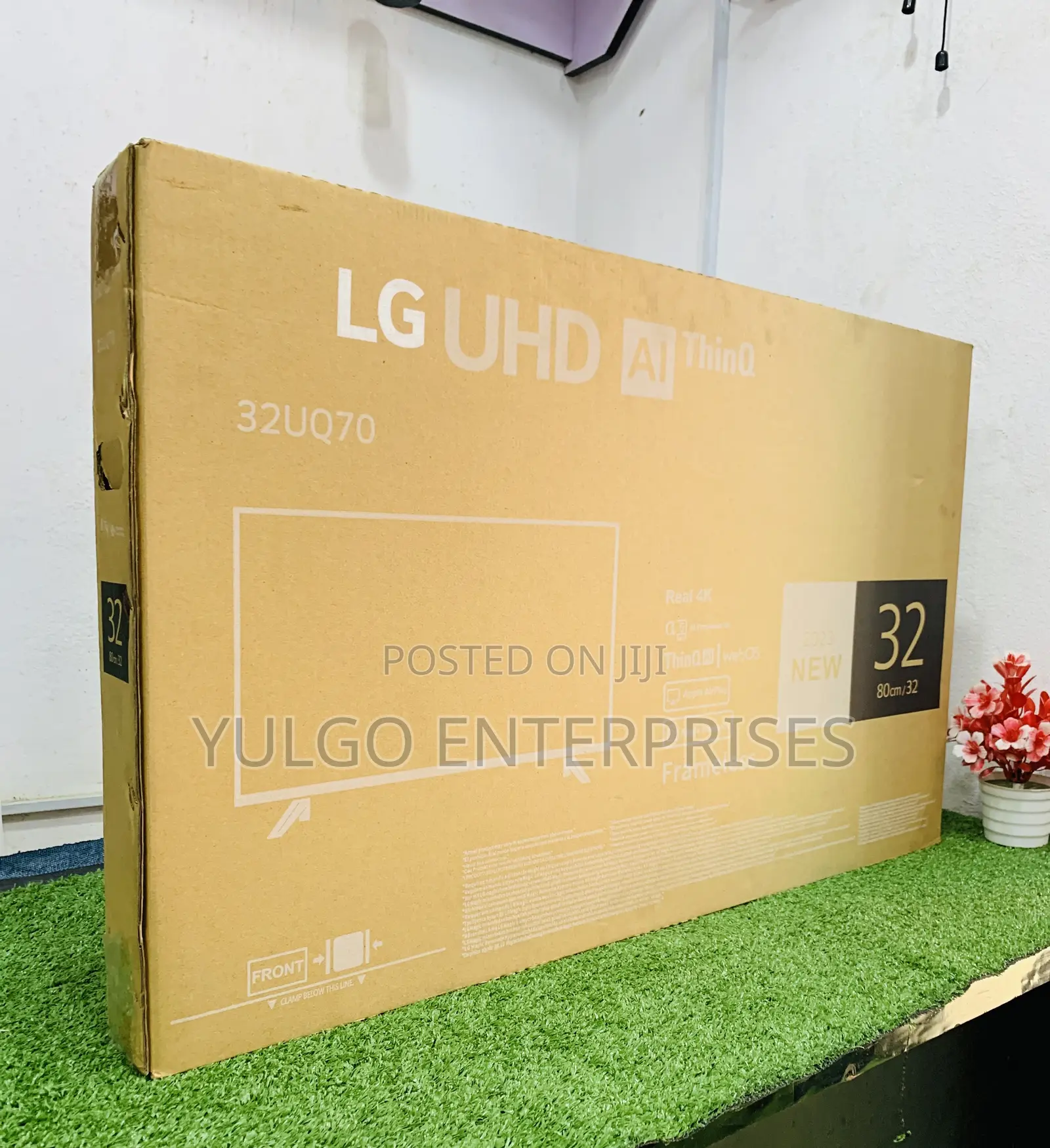 Lg 32 Inch Smart Tv , Netflix, Youtube