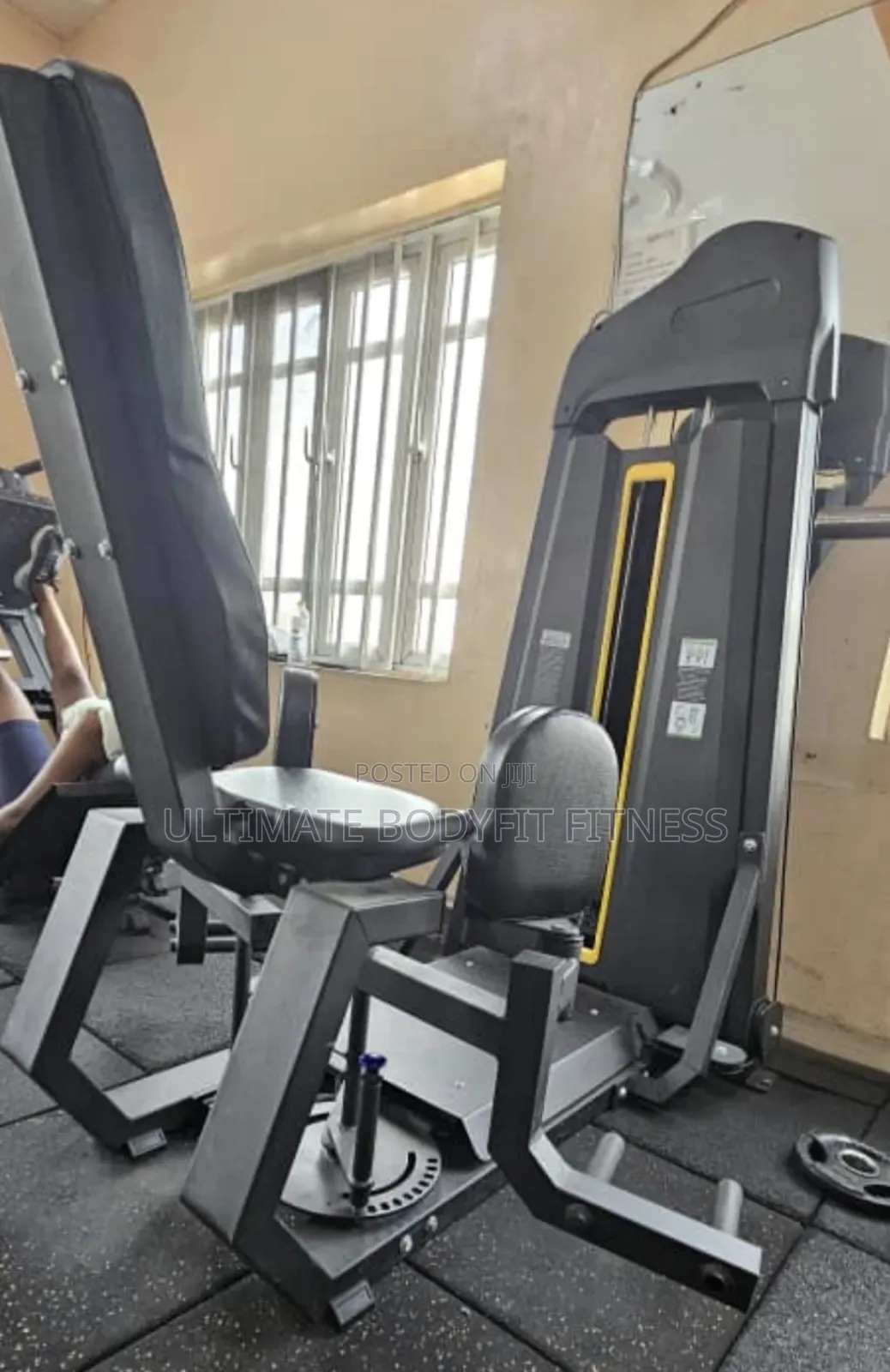 Brand New Hip Abductor
Machine