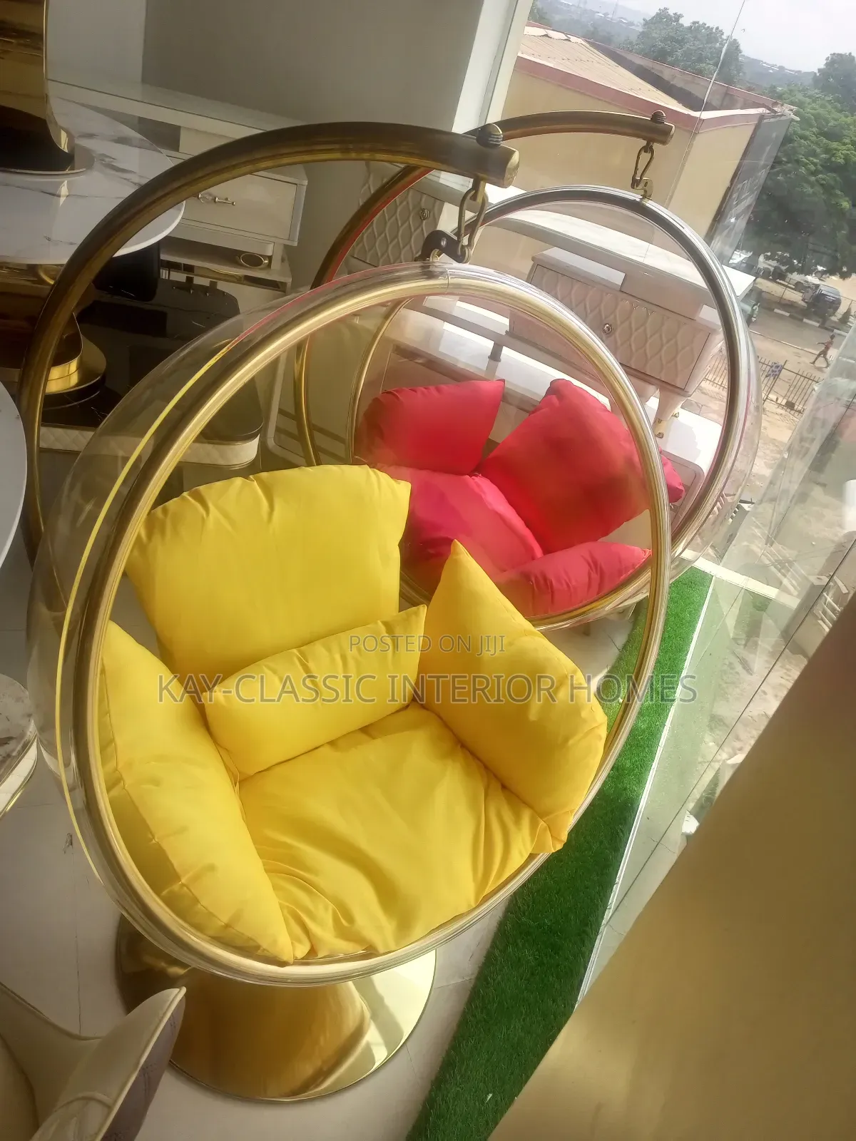 Plastic Swing Bucket With Fabric Cushion