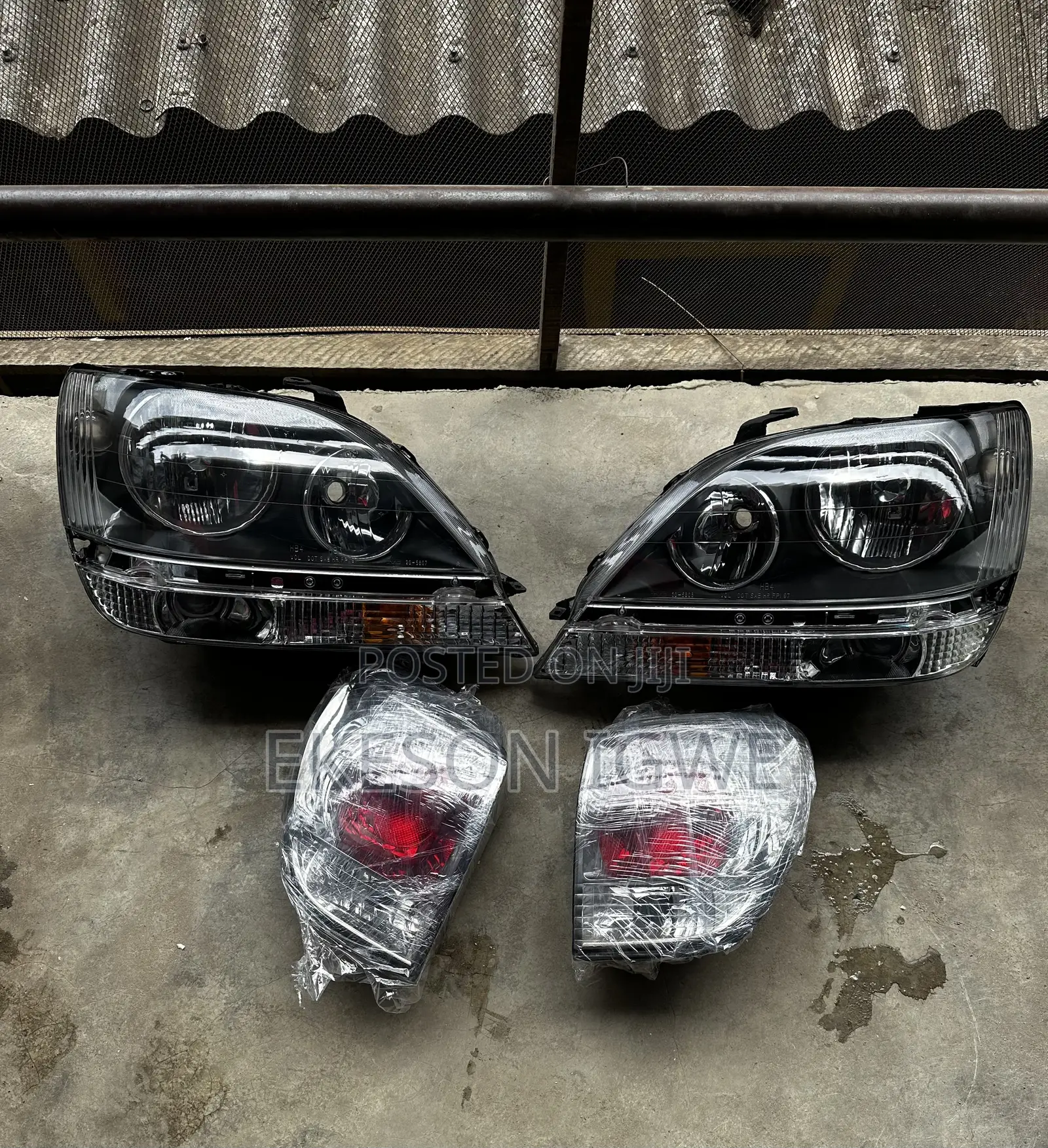 Headlight and Back Light Rx300 1999-01 Yahoo Type