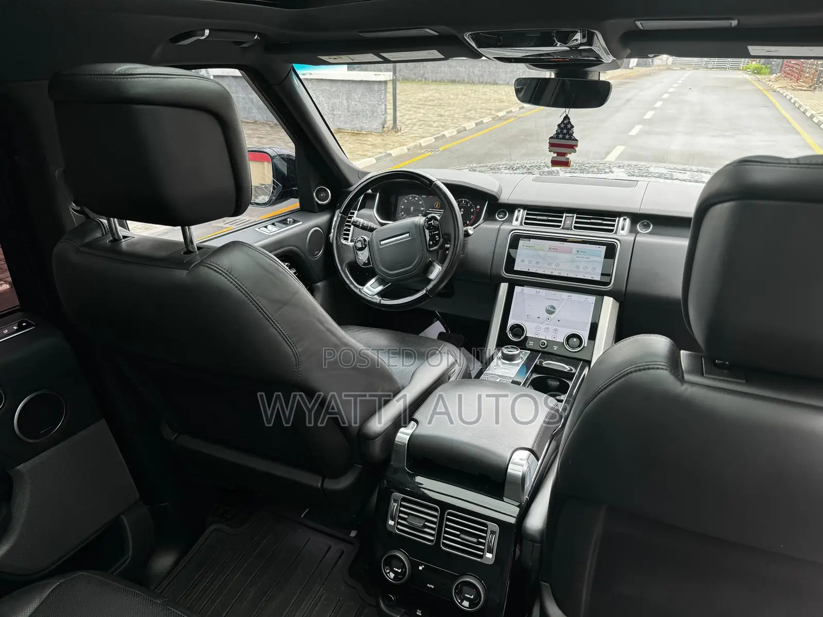 Land Rover Range Rover Vogue 2020 Black