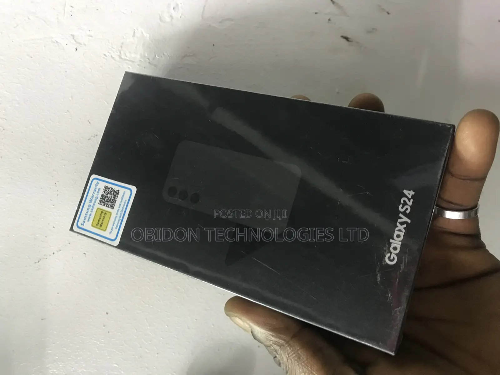 New Samsung Galaxy S24 128 GB Black