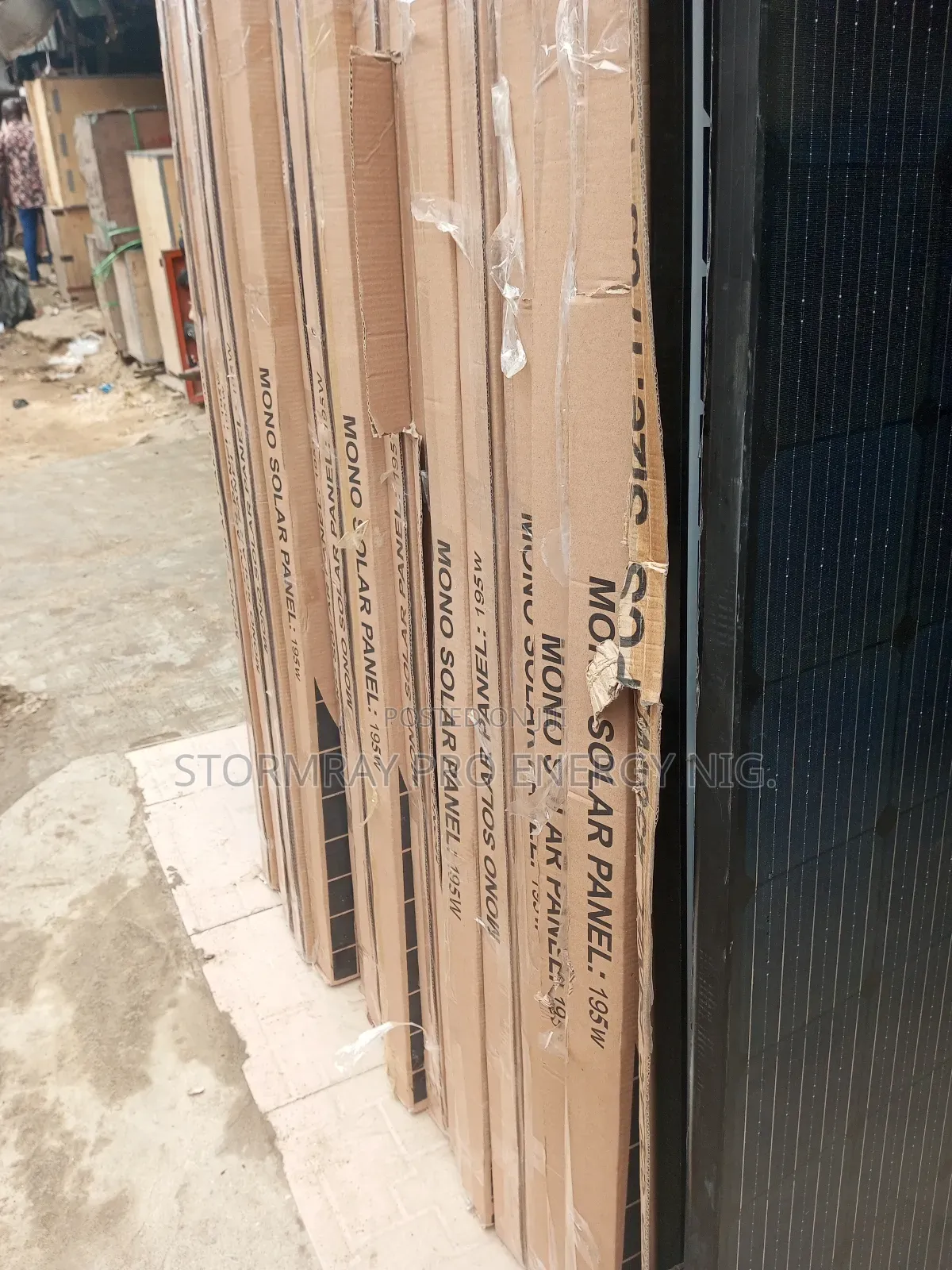 320 Watts All-Black Sunfit Solar Panels