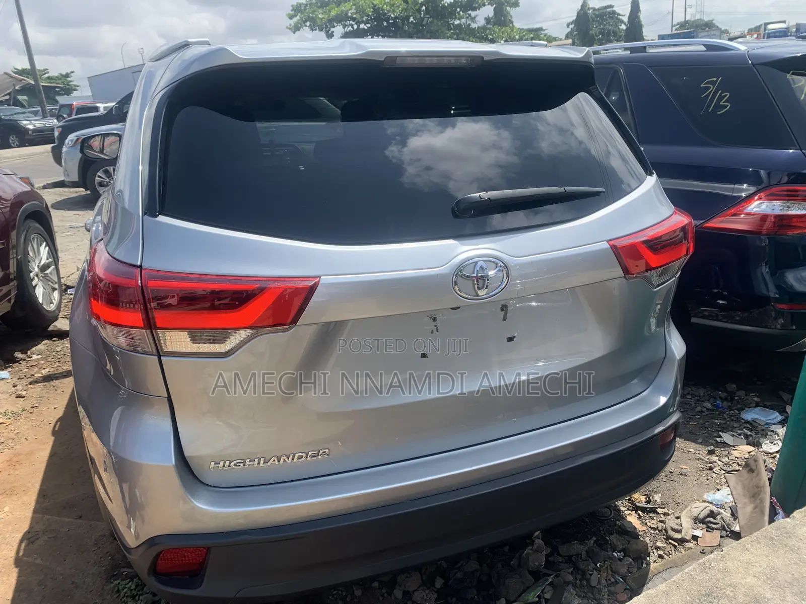 Toyota Highlander XLE 4x4 V6 (3.5L 6cyl 8A) 2018 Gray