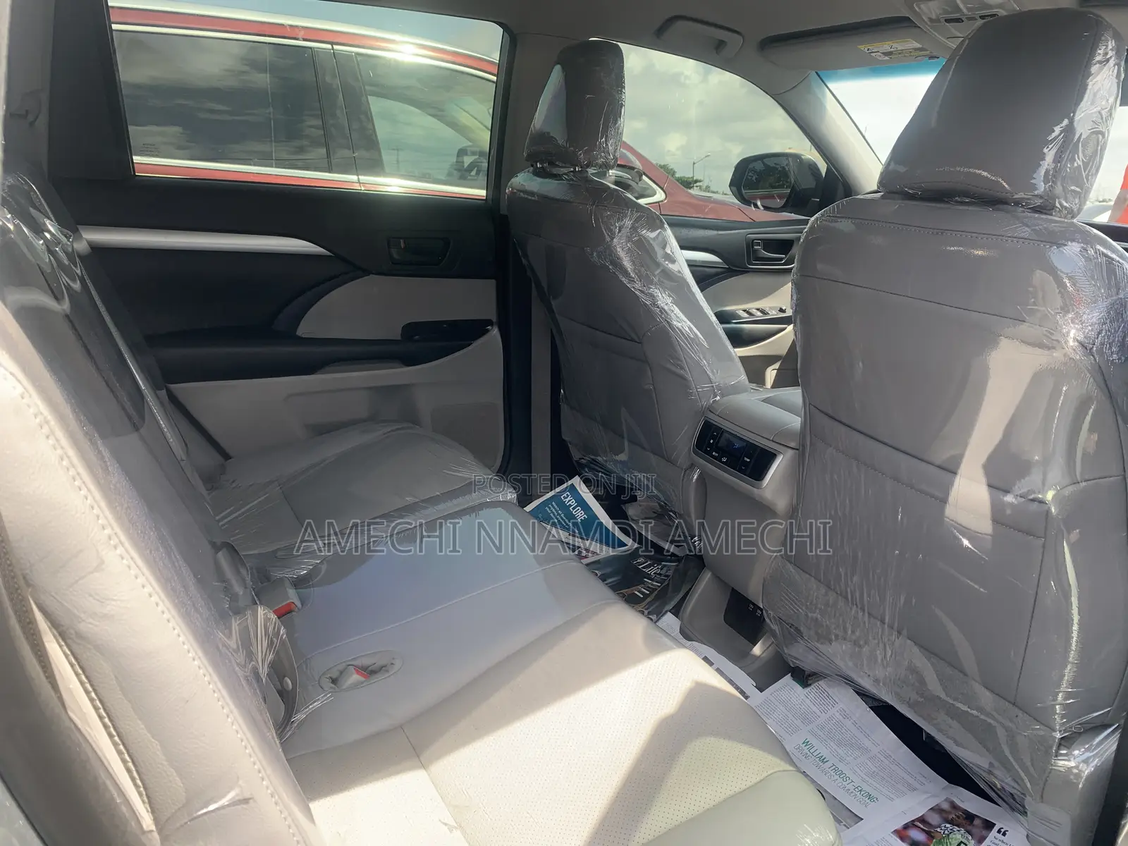 Toyota Highlander XLE 4x4 V6 (3.5L 6cyl 8A) 2018 Gray