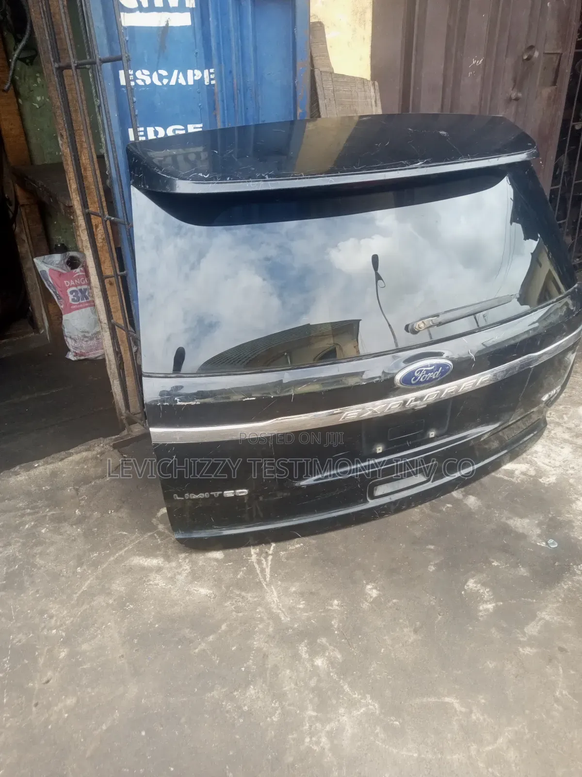 2011,2012,2013,2014 Ford Explorer Back Booty