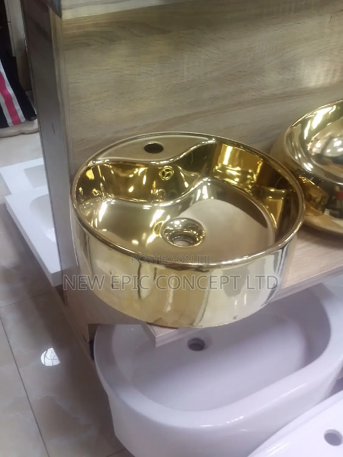 Gold Wash Hand Basin
