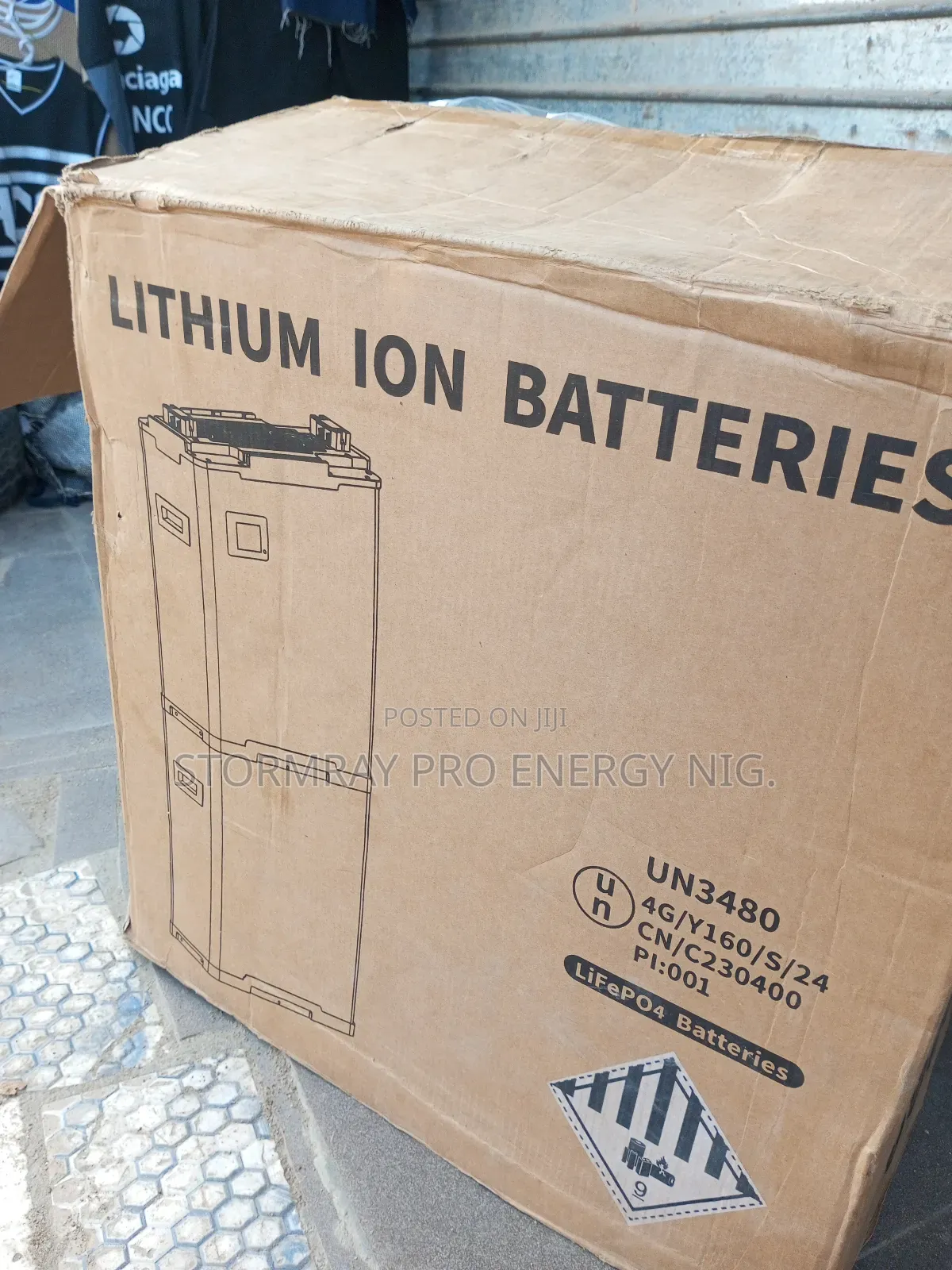15kwh Blue Carbon Lithium Batteries Available