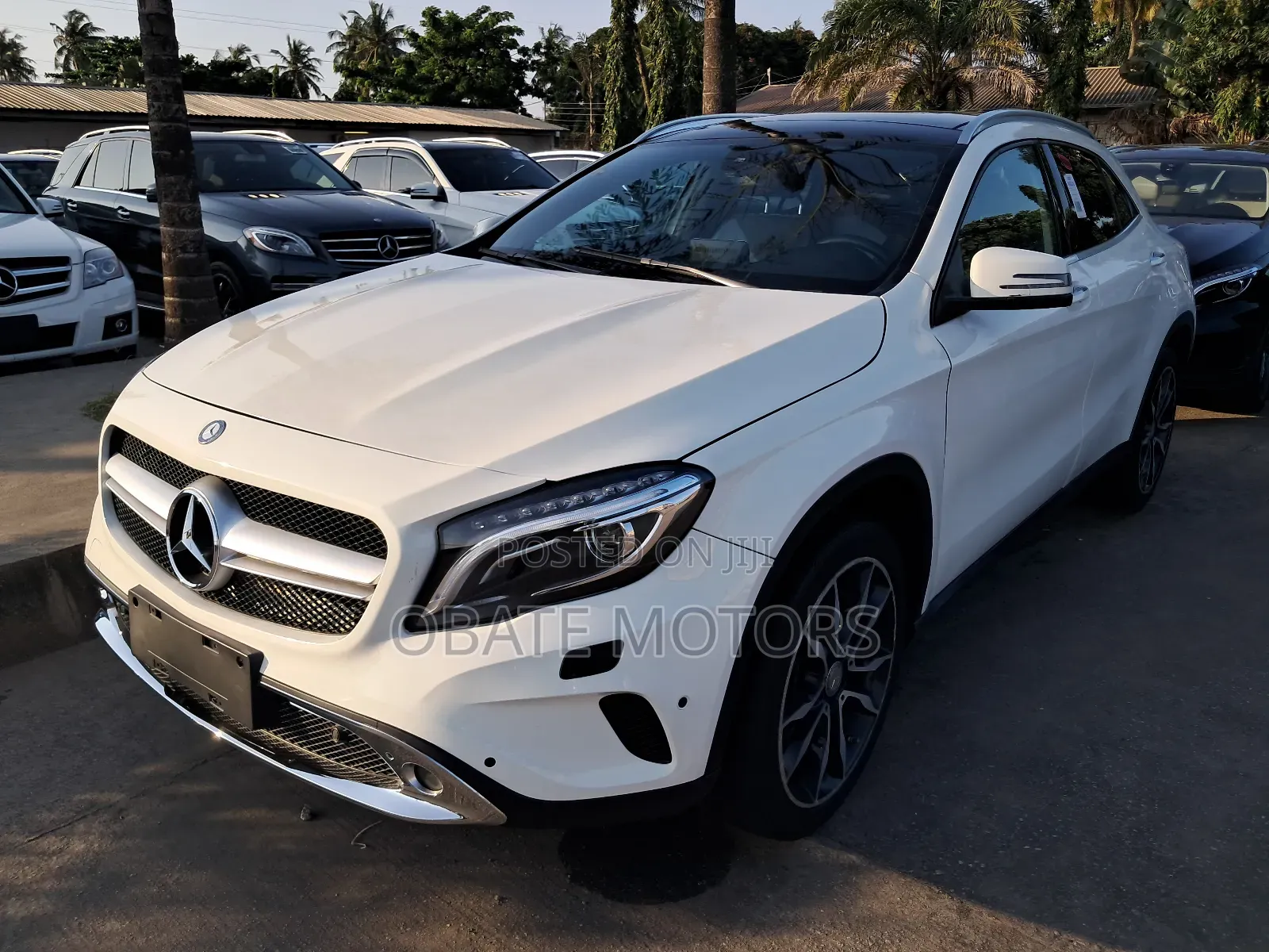 Mercedes-Benz GLA 250 2017 White