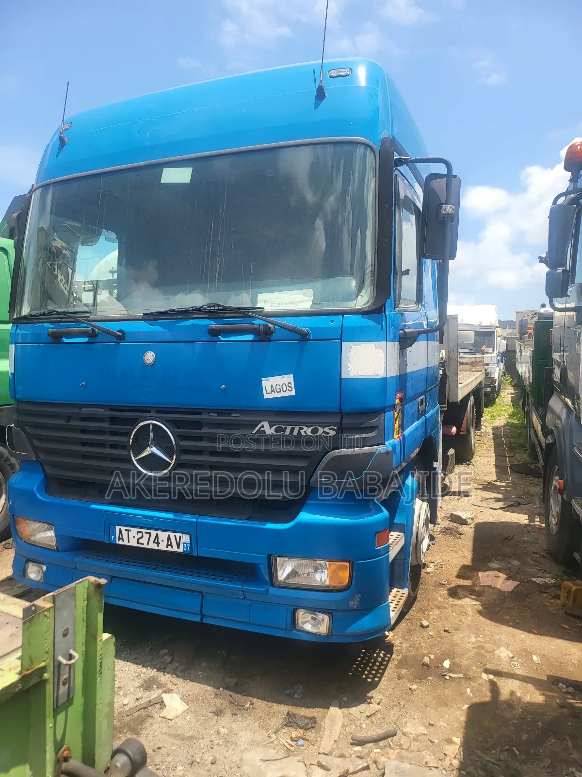 Mercedes Bez 12.5ton Crane