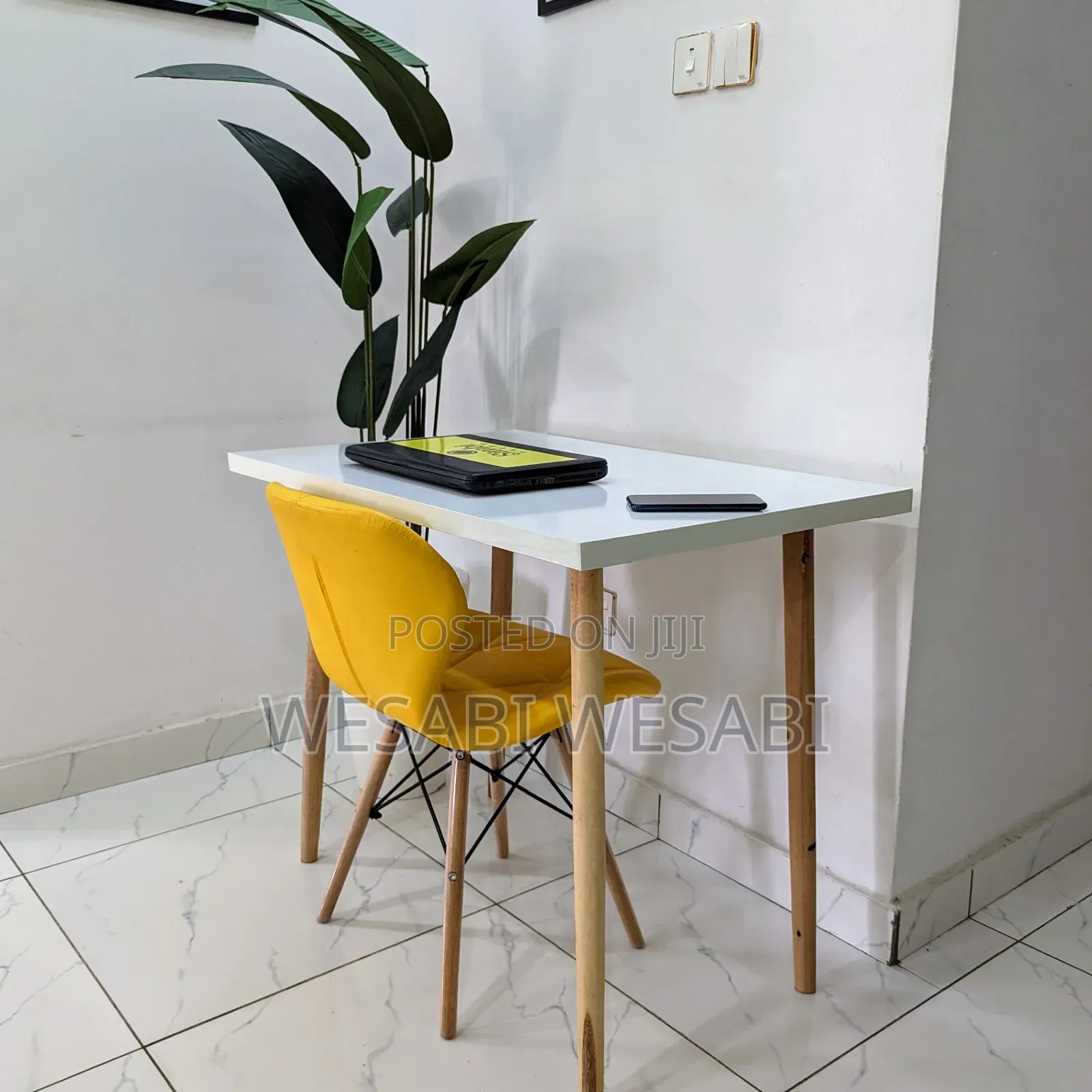 Simple Utility Table