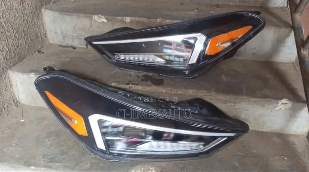 Headlights Replacement for Hyundai Tucson Charger Type 2019