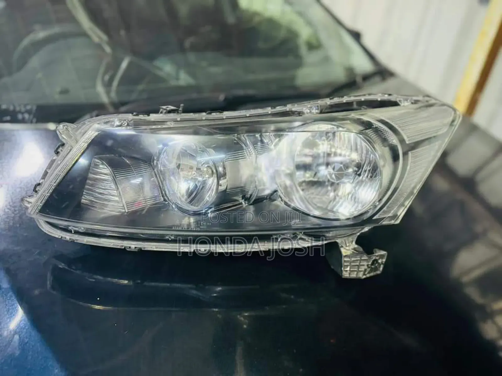 Headlight 2008-2010 Honda Accord (Pure White)