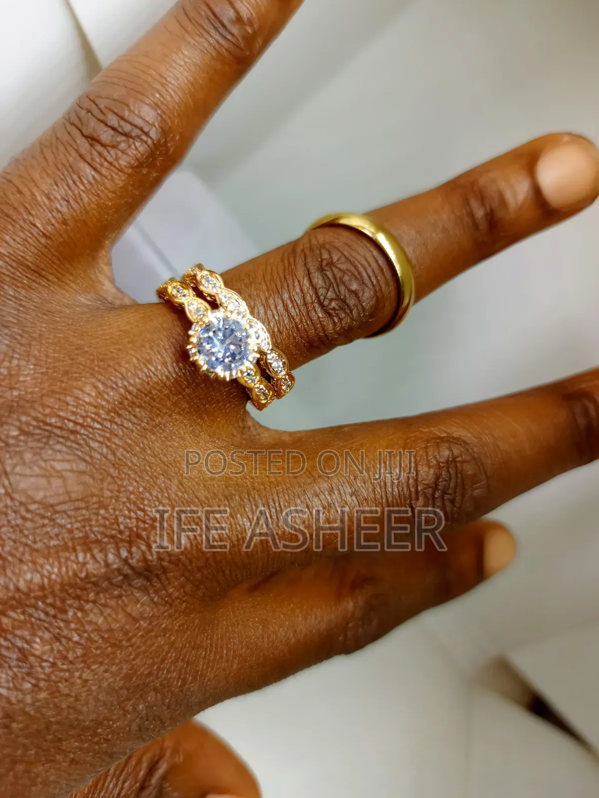 Zirconia Couples Set of Wedding Ring A07 - Gold