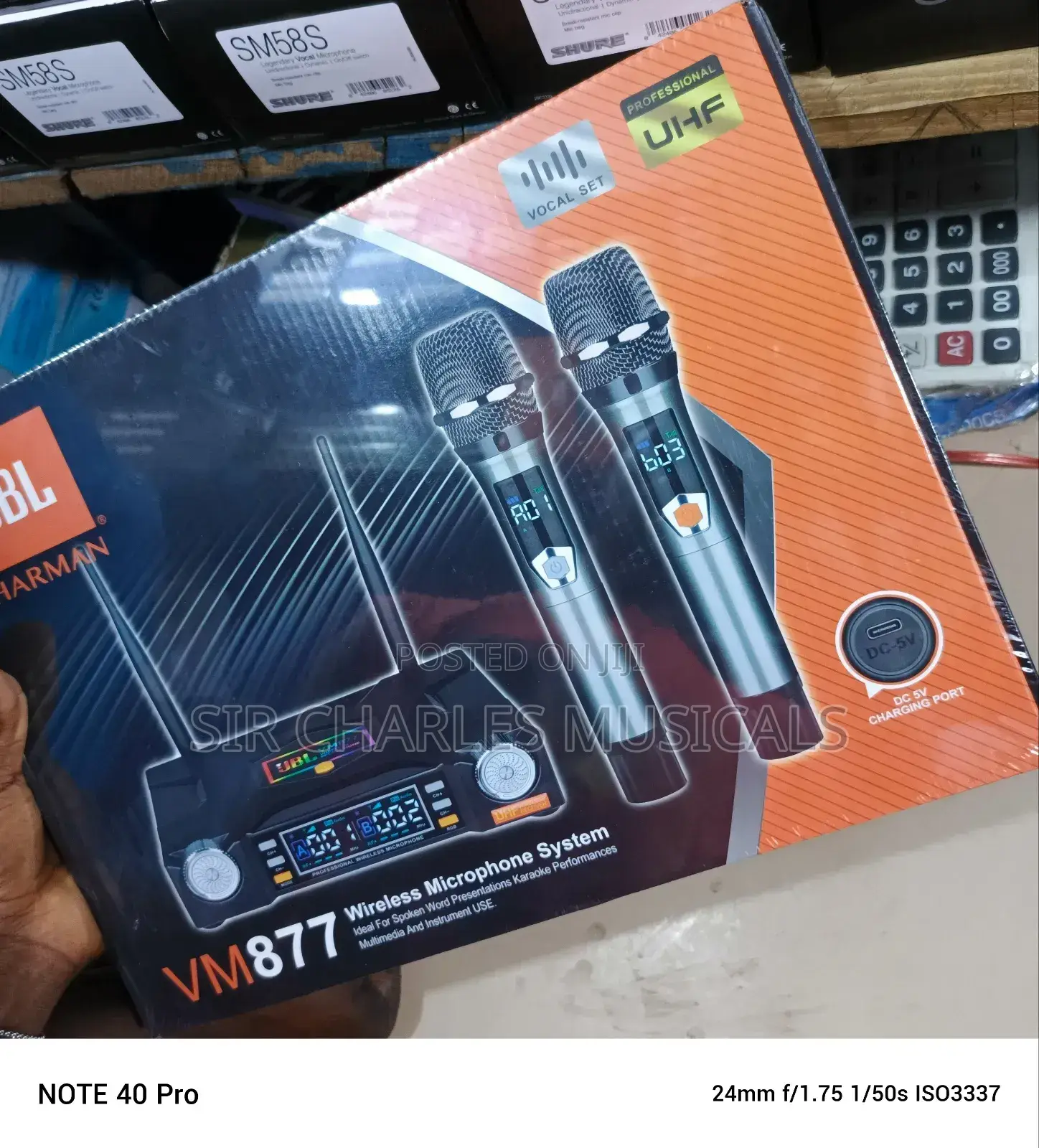 JBL VM877 Rechargeable Wireless Microphone System