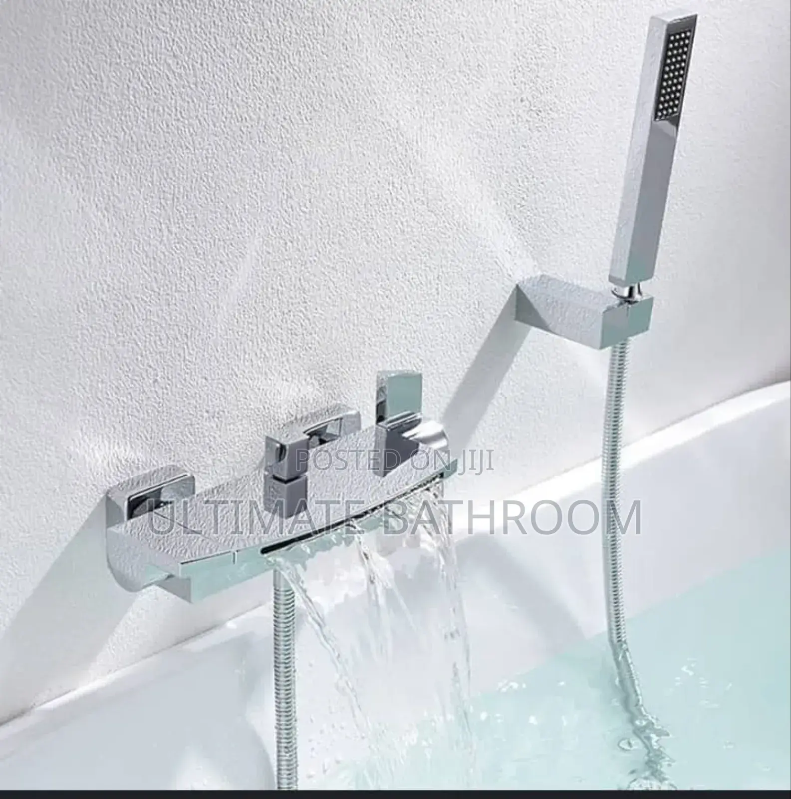 Chrome Fountain Wall Mounted Bath Mixer Tap For Bathtubs