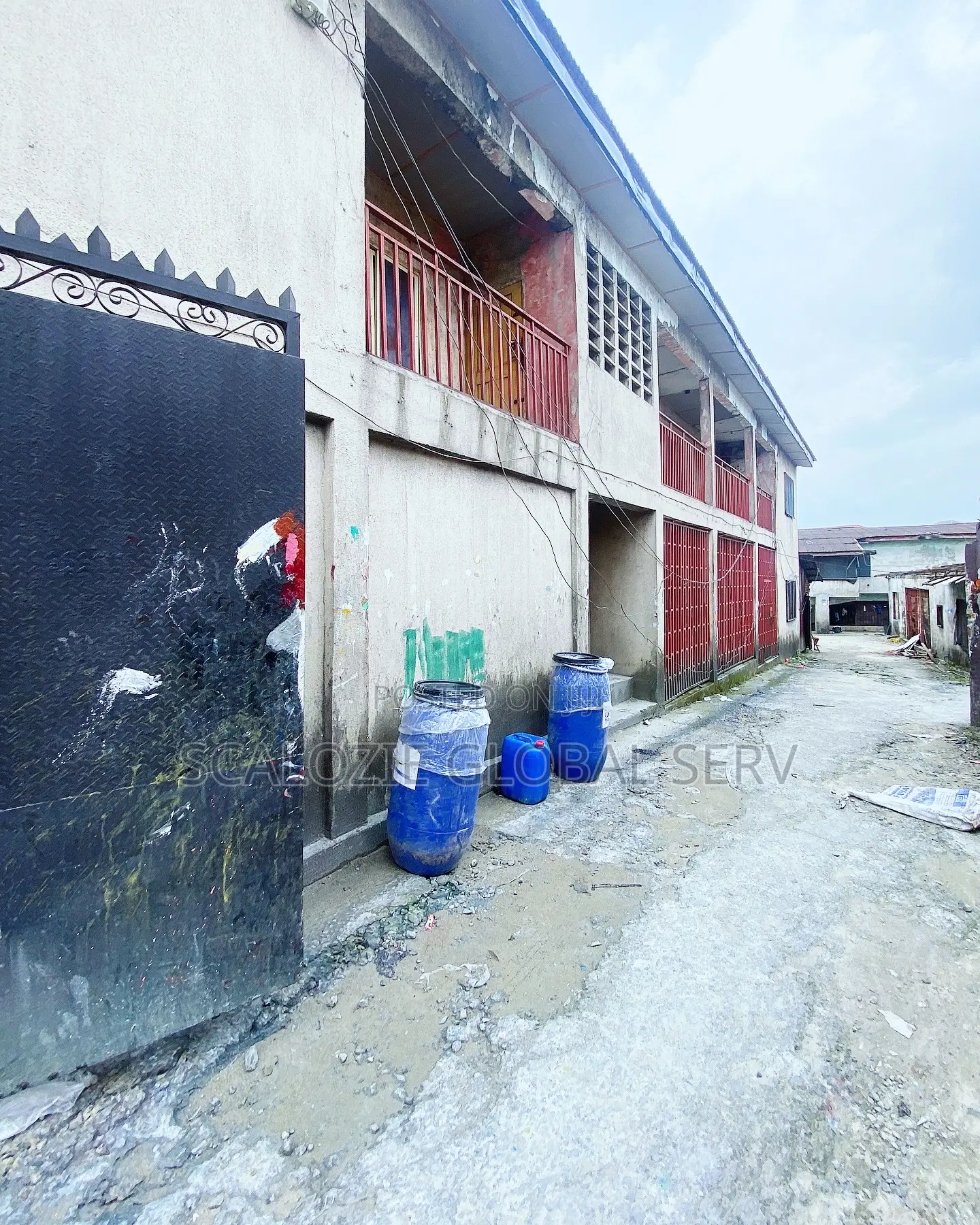 3bdrm Block of Flats in Port-Harcourt for sale
