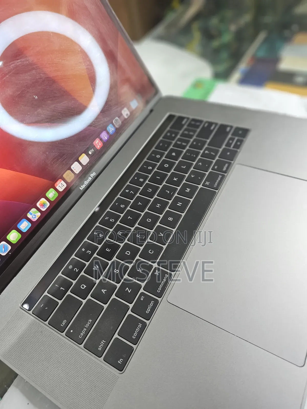 Laptop Apple MacBook Pro 2017 16GB Intel Core i7 SSD 256GB