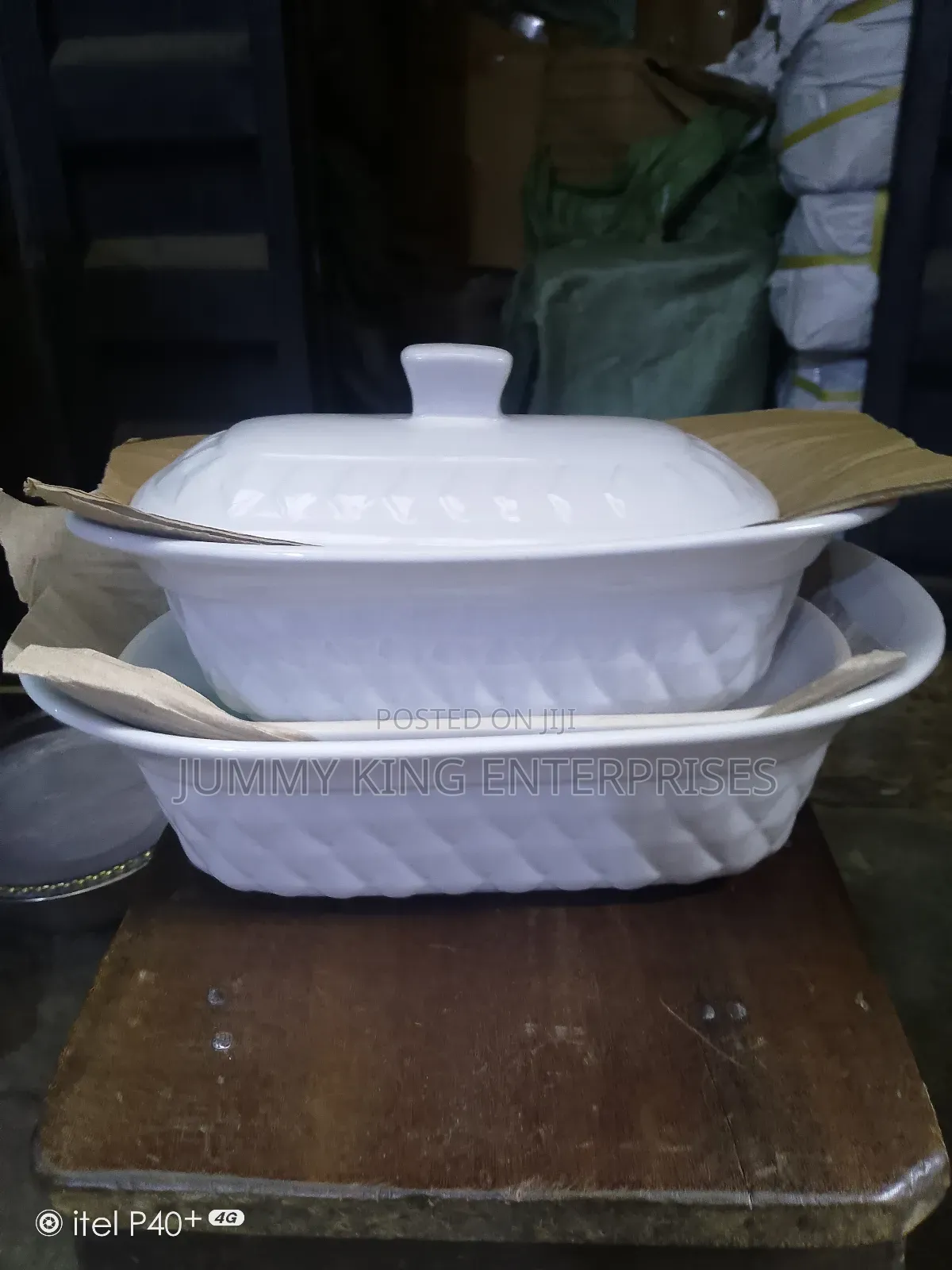 2 Set Luncheon Display Breakable Plates.