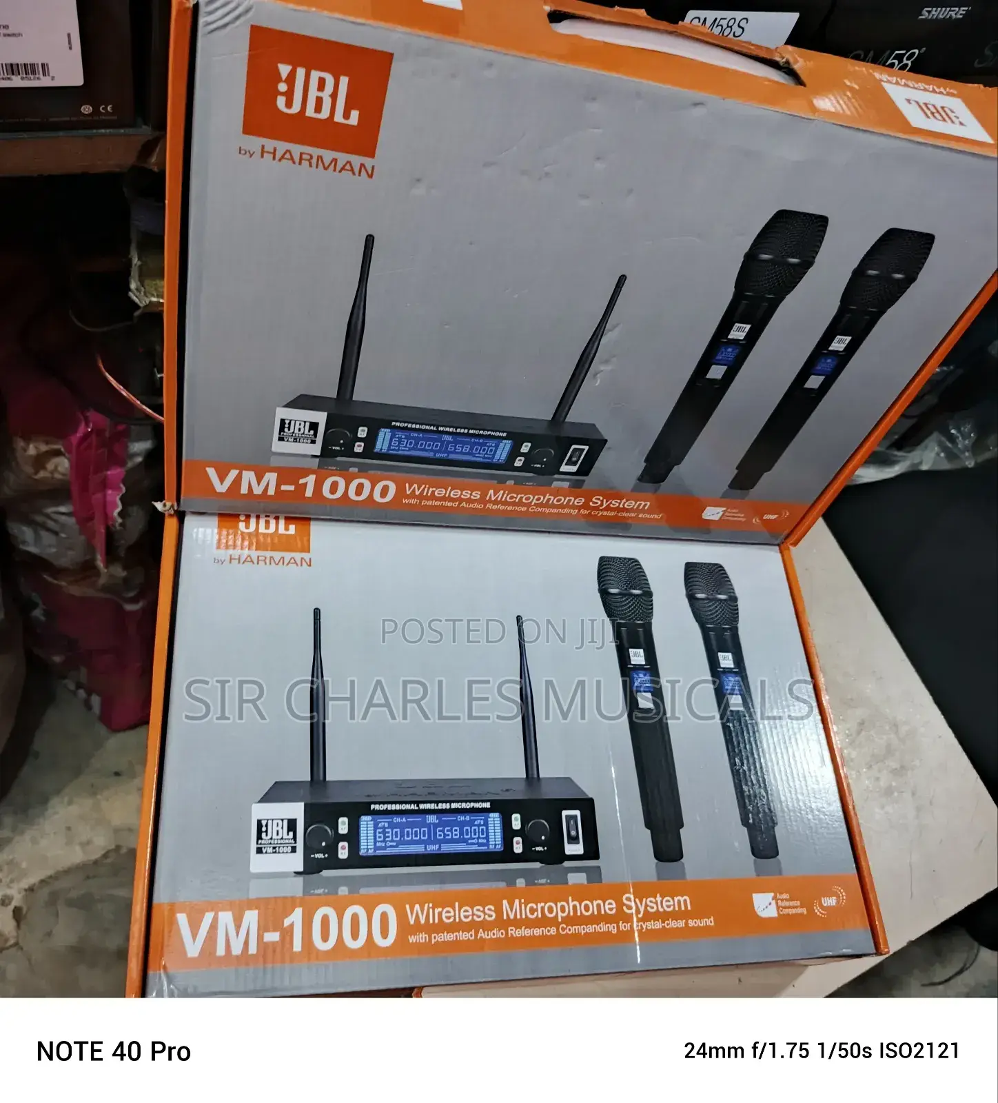JBL VM-1000 Professional Wireless Microphone System