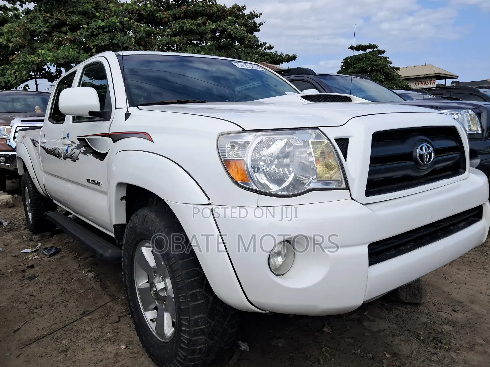Toyota Tacoma TRD PRO V6 4dr Access Cab 4WD 6.1 ft. SB (4.0L 6cyl 5A)