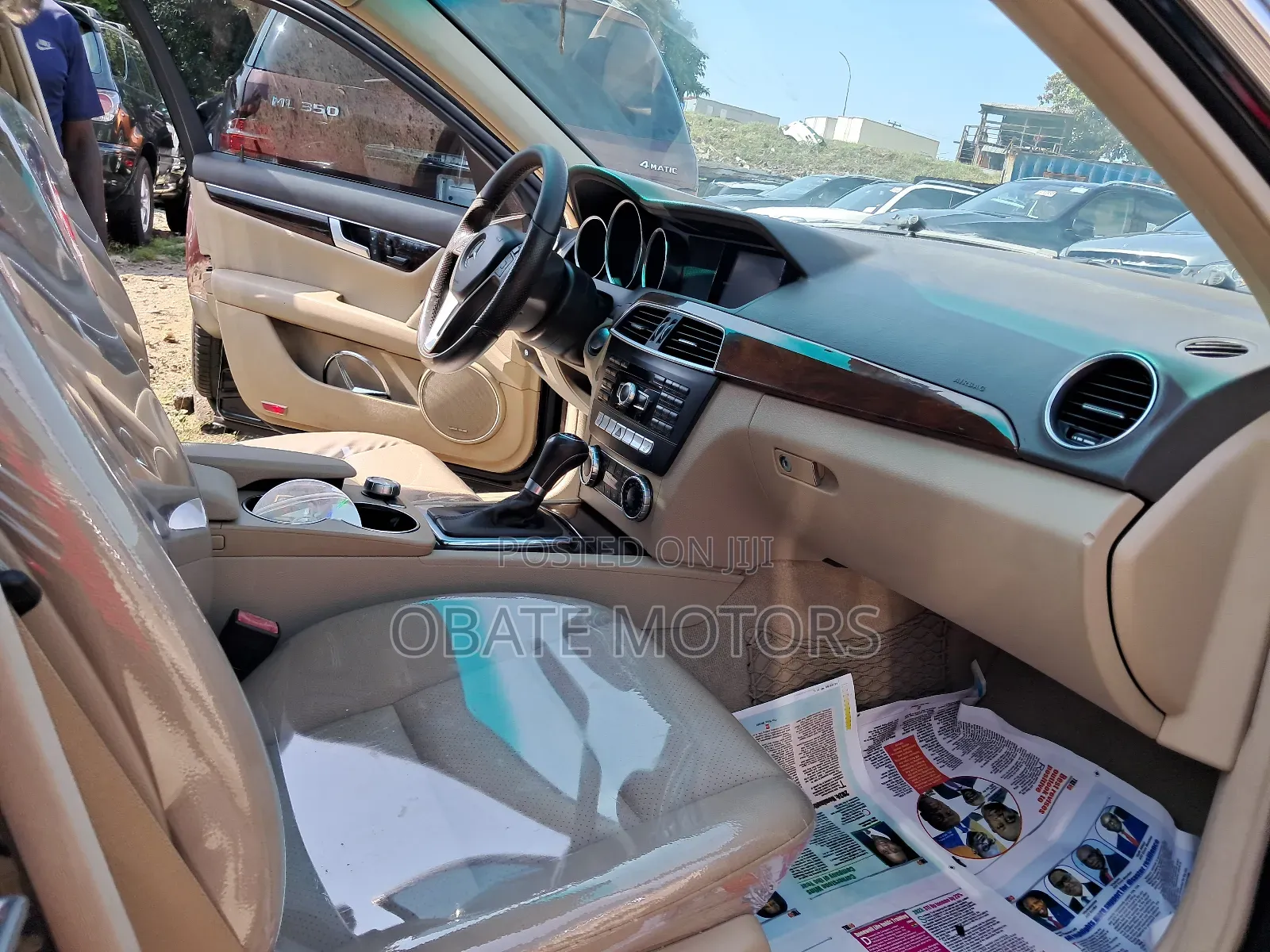 Mercedes-Benz C300 2012 Black