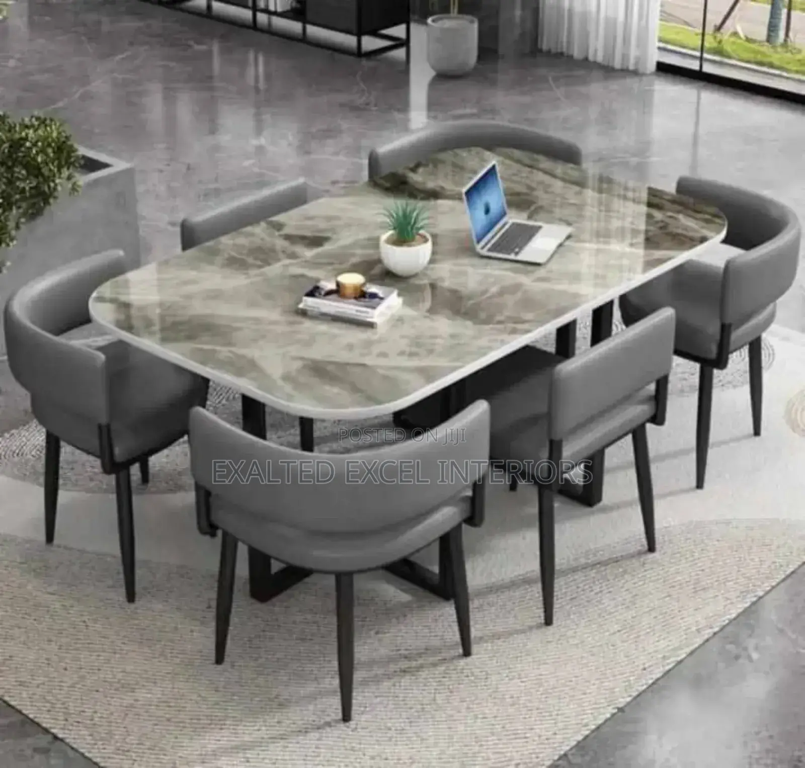 Quality Unique 6 Seater Dining Set