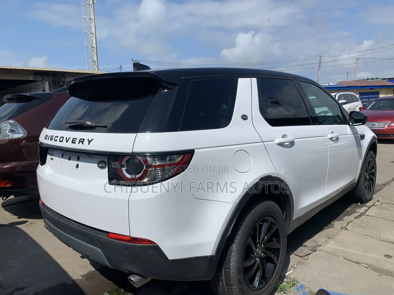 Land Rover Discovery SE 4x4 2017 White
