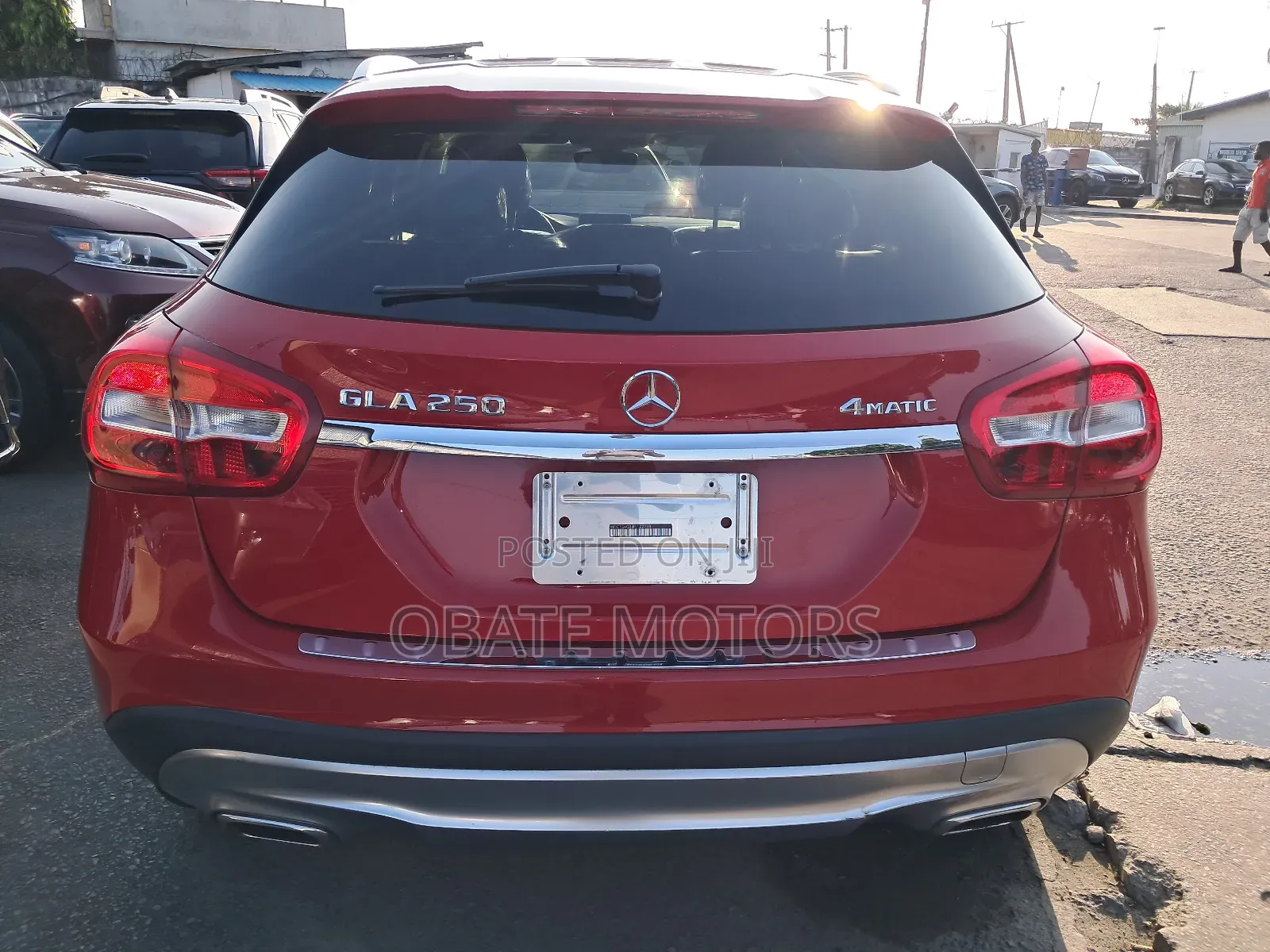 Mercedes-Benz GLA 250 2017 Red