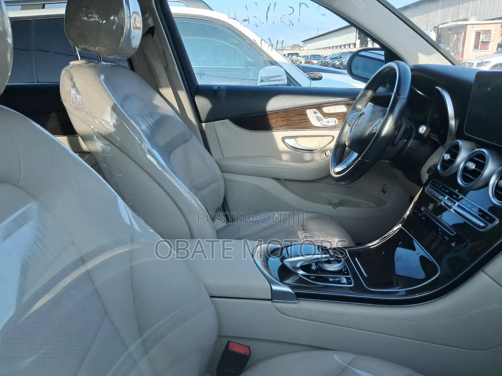 Mercedes-Benz GLC-Class 2017 White