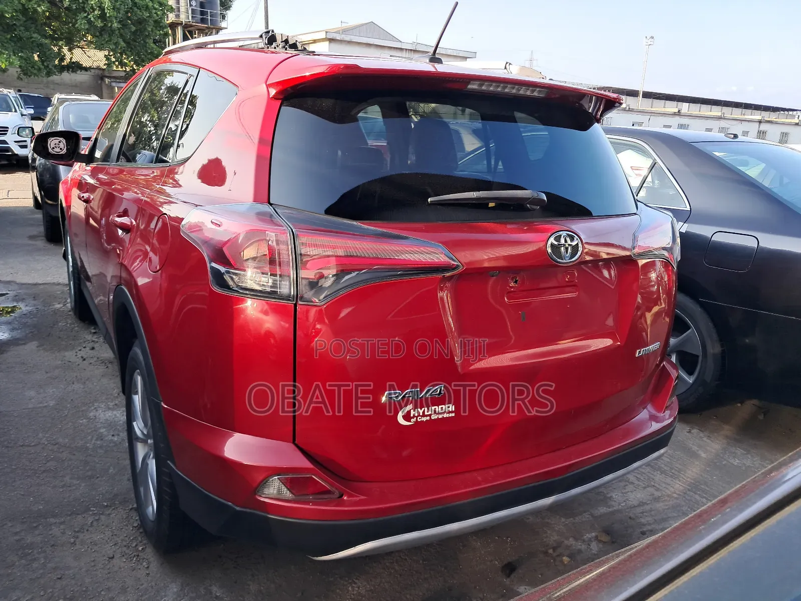 Toyota RAV4 2015 Red
