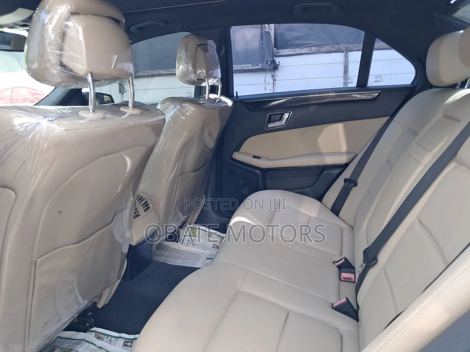 Mercedes-Benz E350 2012 Black