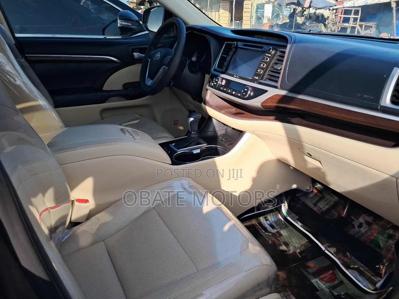 Toyota Highlander 2016 Beige
