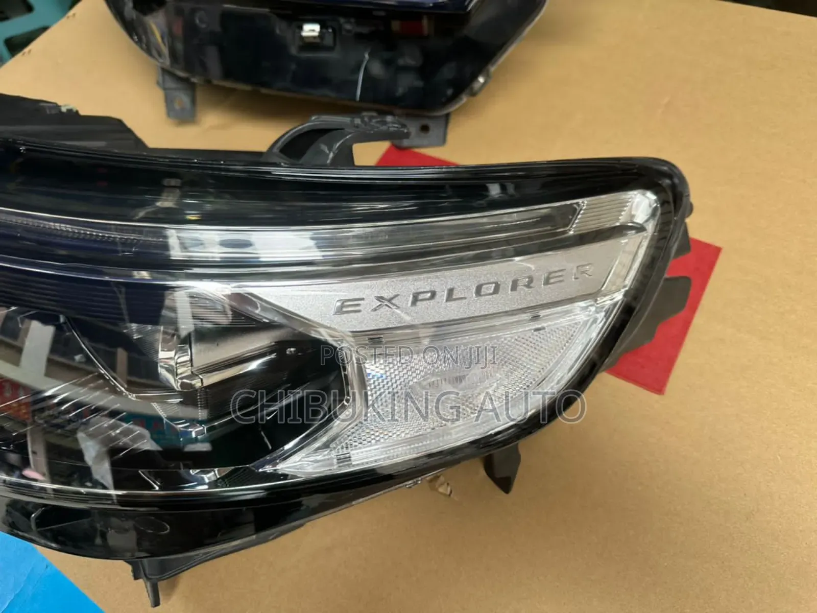 Ford Explorer 2020 Headlight