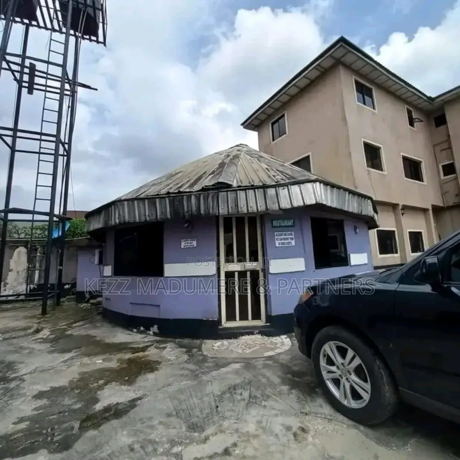 For Sale : 52 Rooms Functional Hotel in Port Harcourt