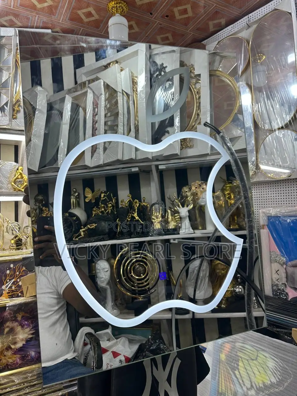 Luxury Mirror With Light