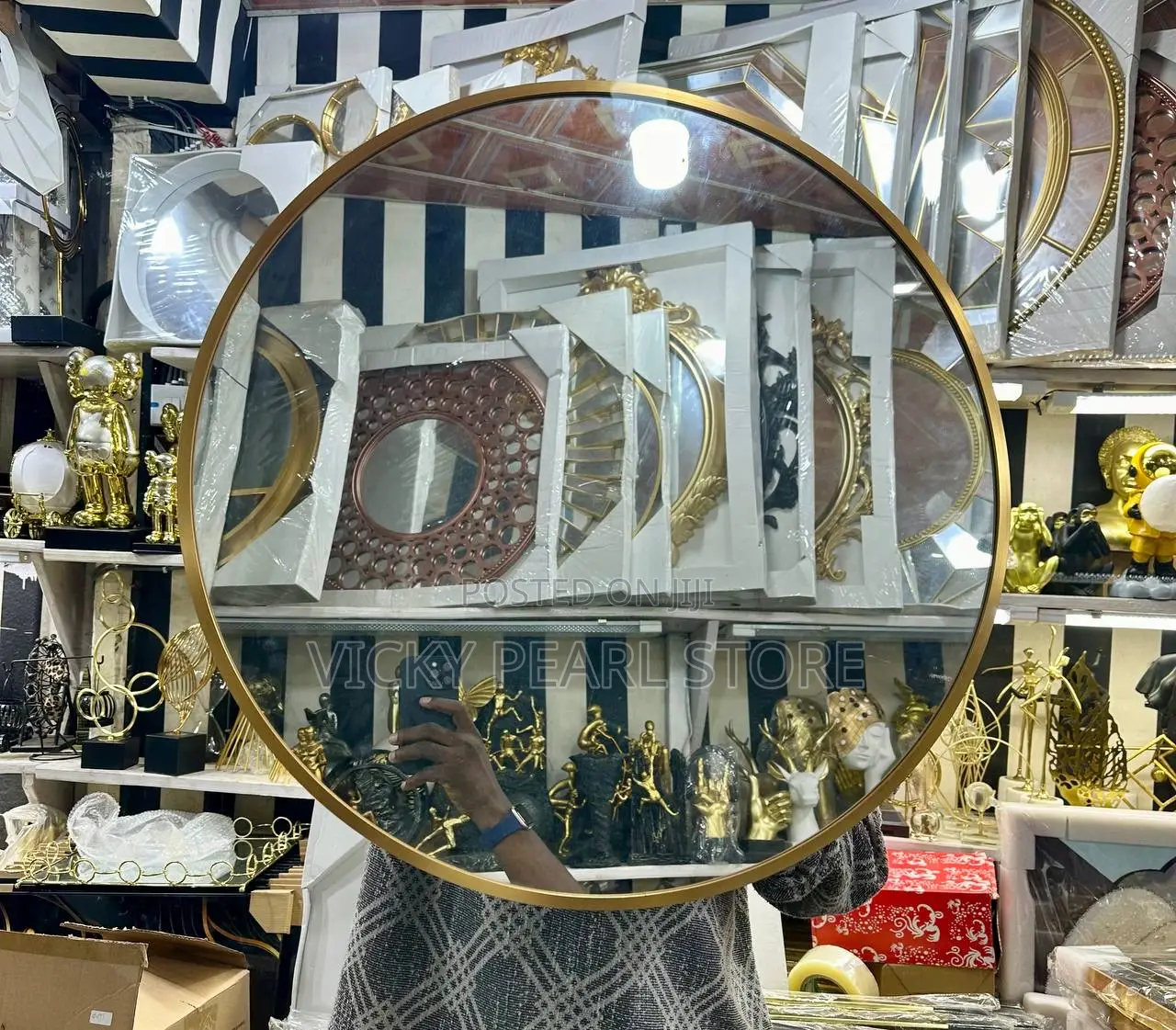 Plain Round Mirror
