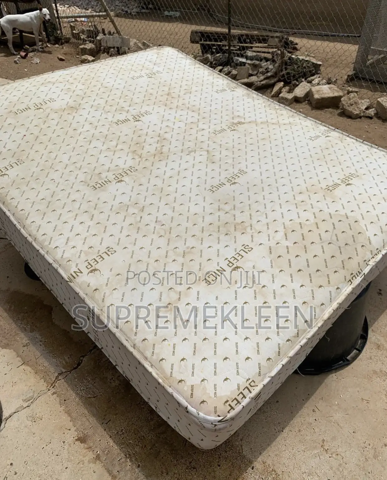 Mattresses Clean at Supreme Kleen Service