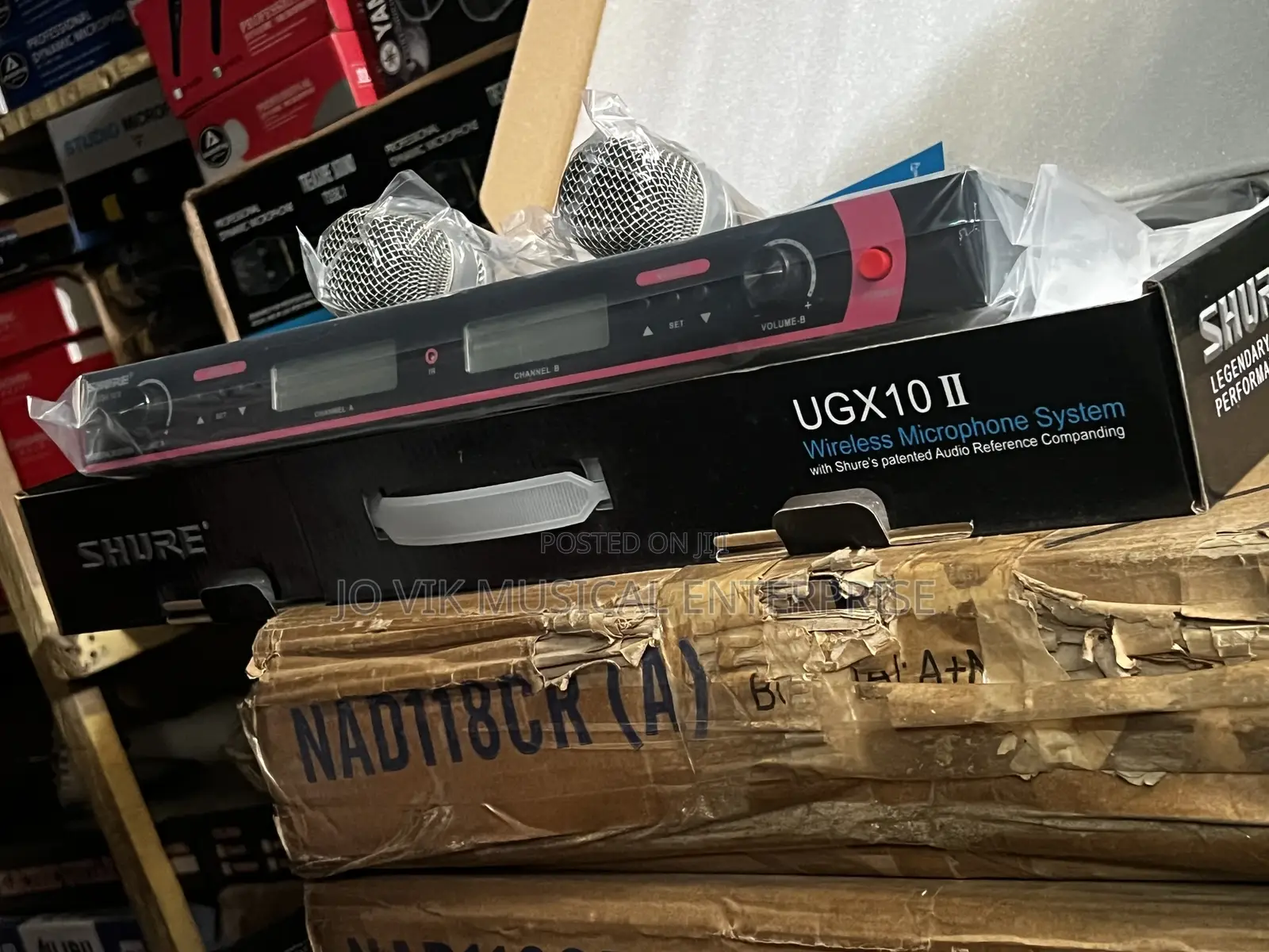 Shure Ugx Vocal System Ugx10 I Legendary Performance