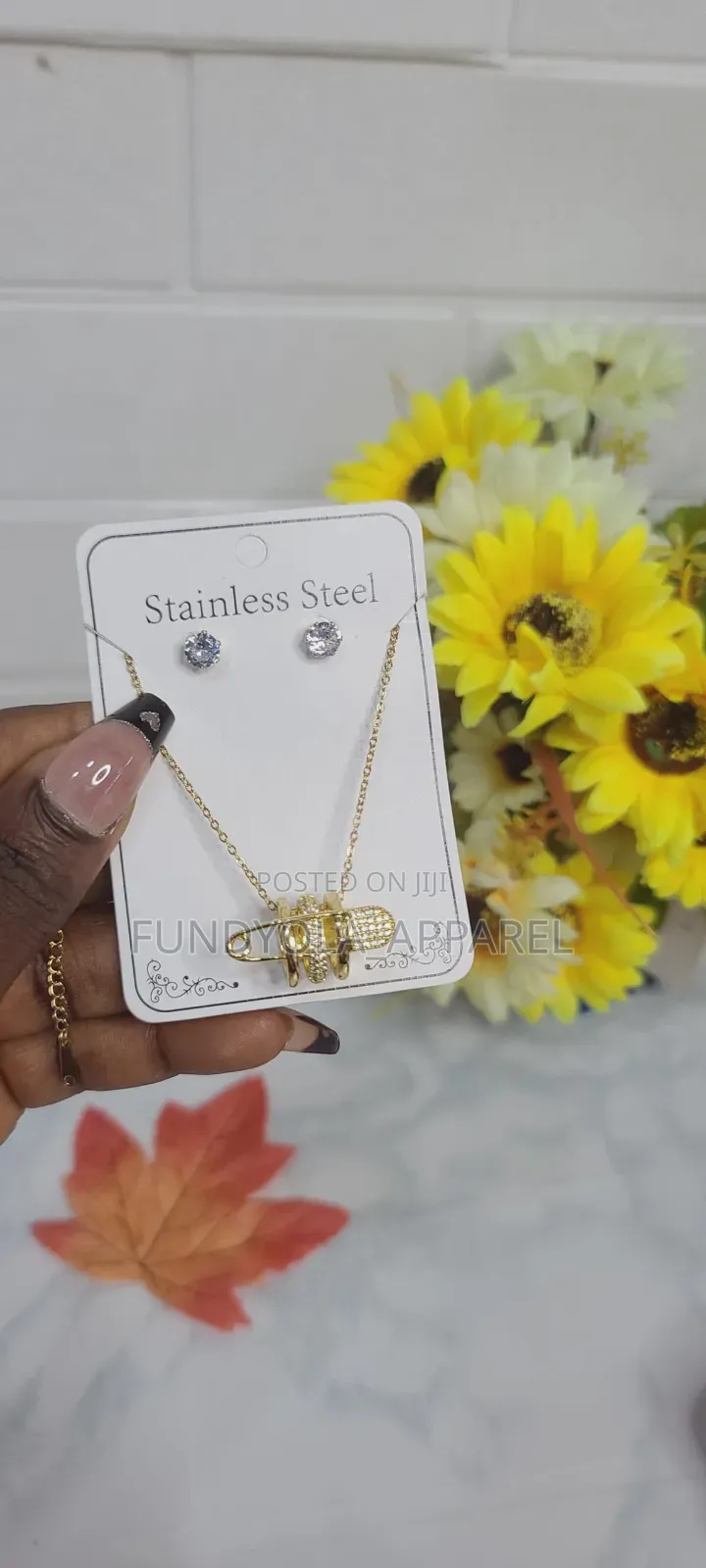 Beautiful Silver Gold Necklace
