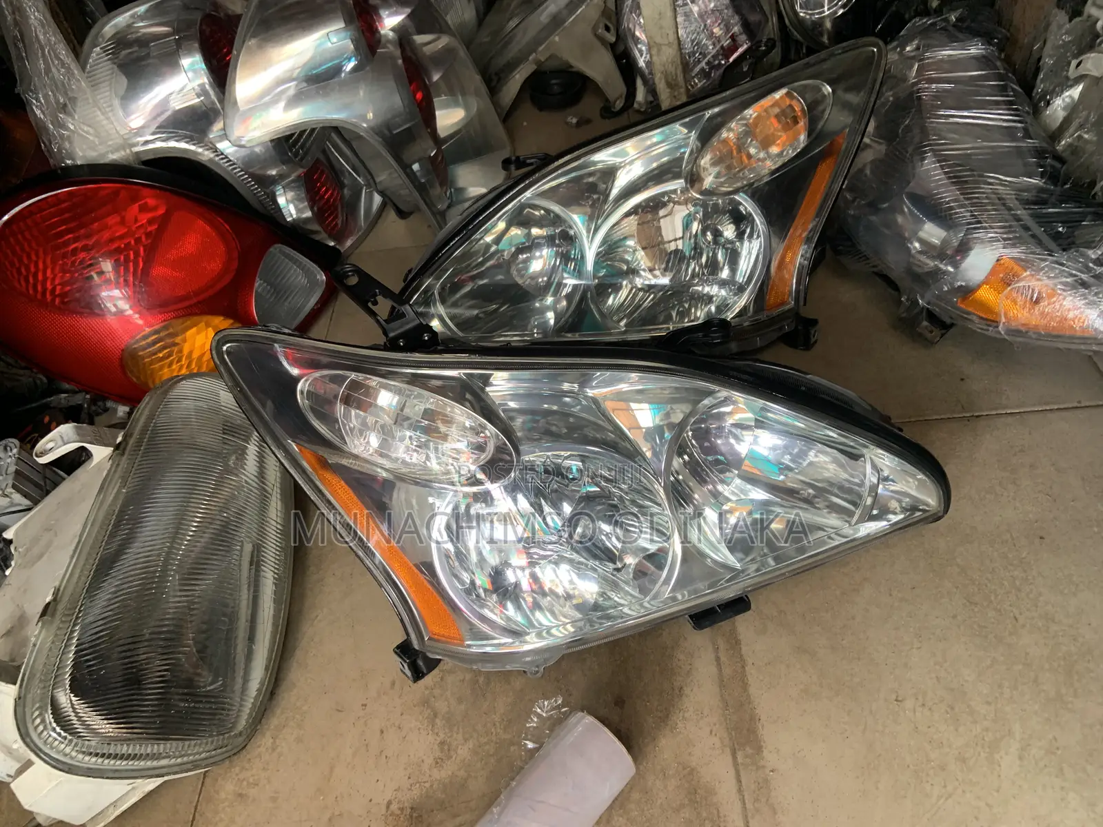 Headlamp Rx 330 2005