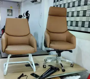 Executive Swivel Chair for Office Use