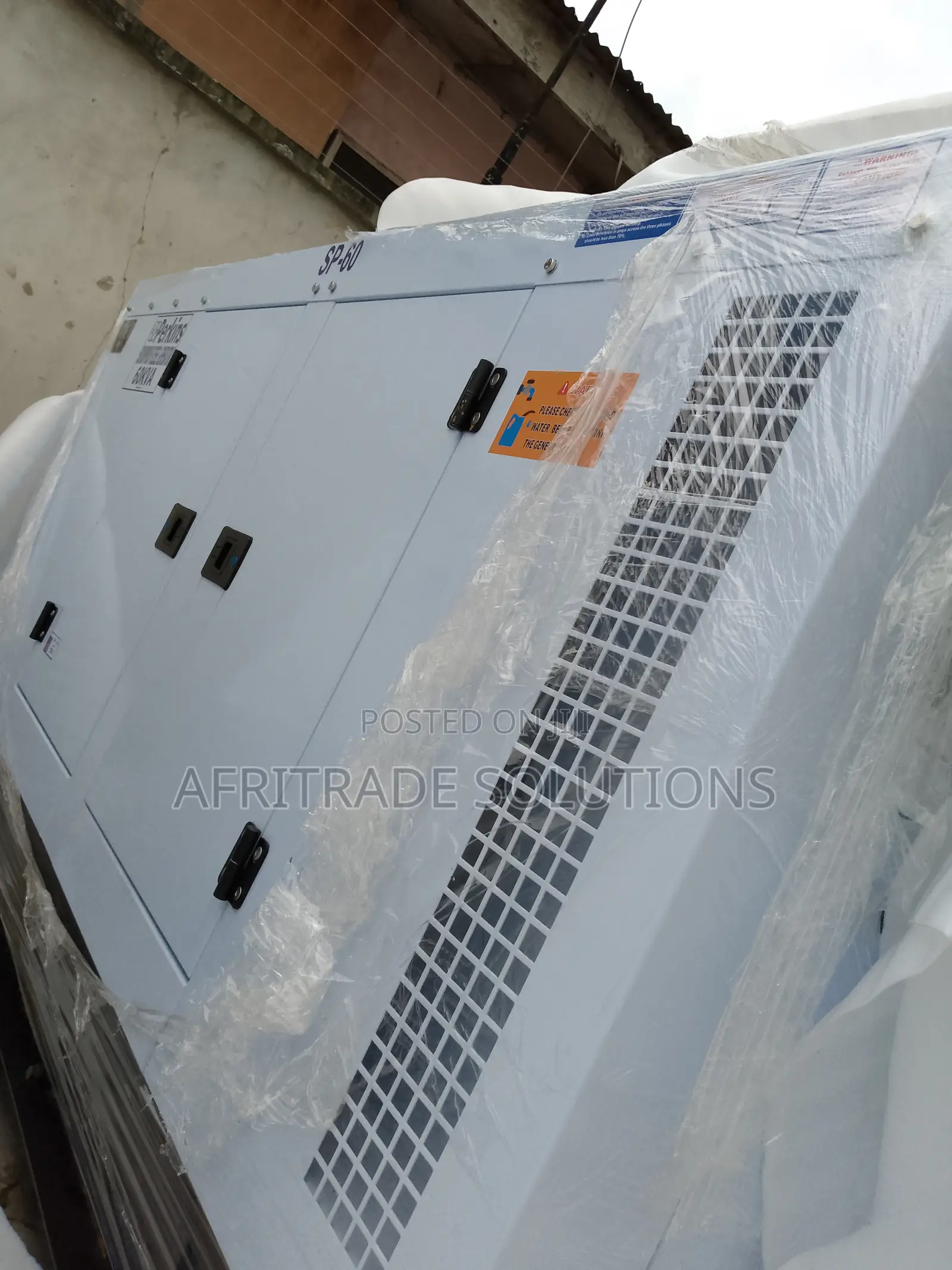Efficient Perkins 60kva Sound-Proof Generator