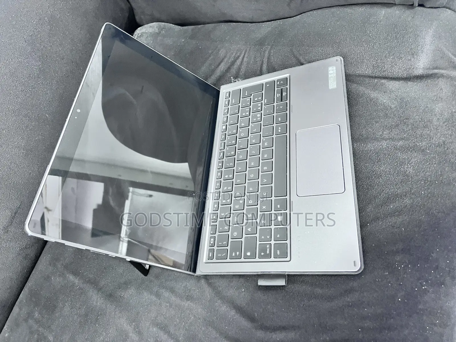 New Laptop HP Pro X2 612 G2 8GB Intel Core I5 SSD 256GB