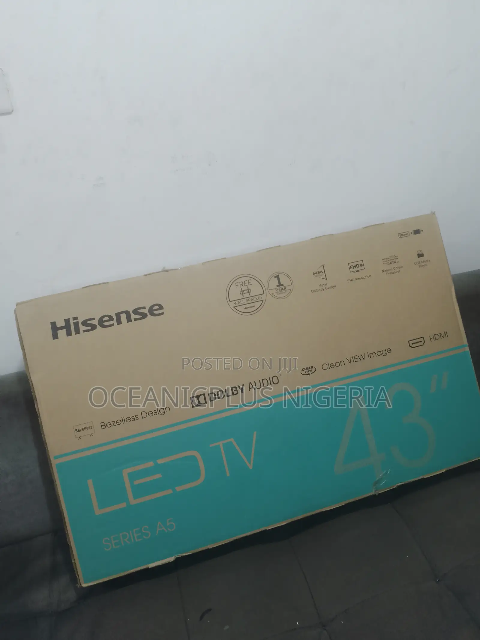 Prmium 43inches Hisense LED TV