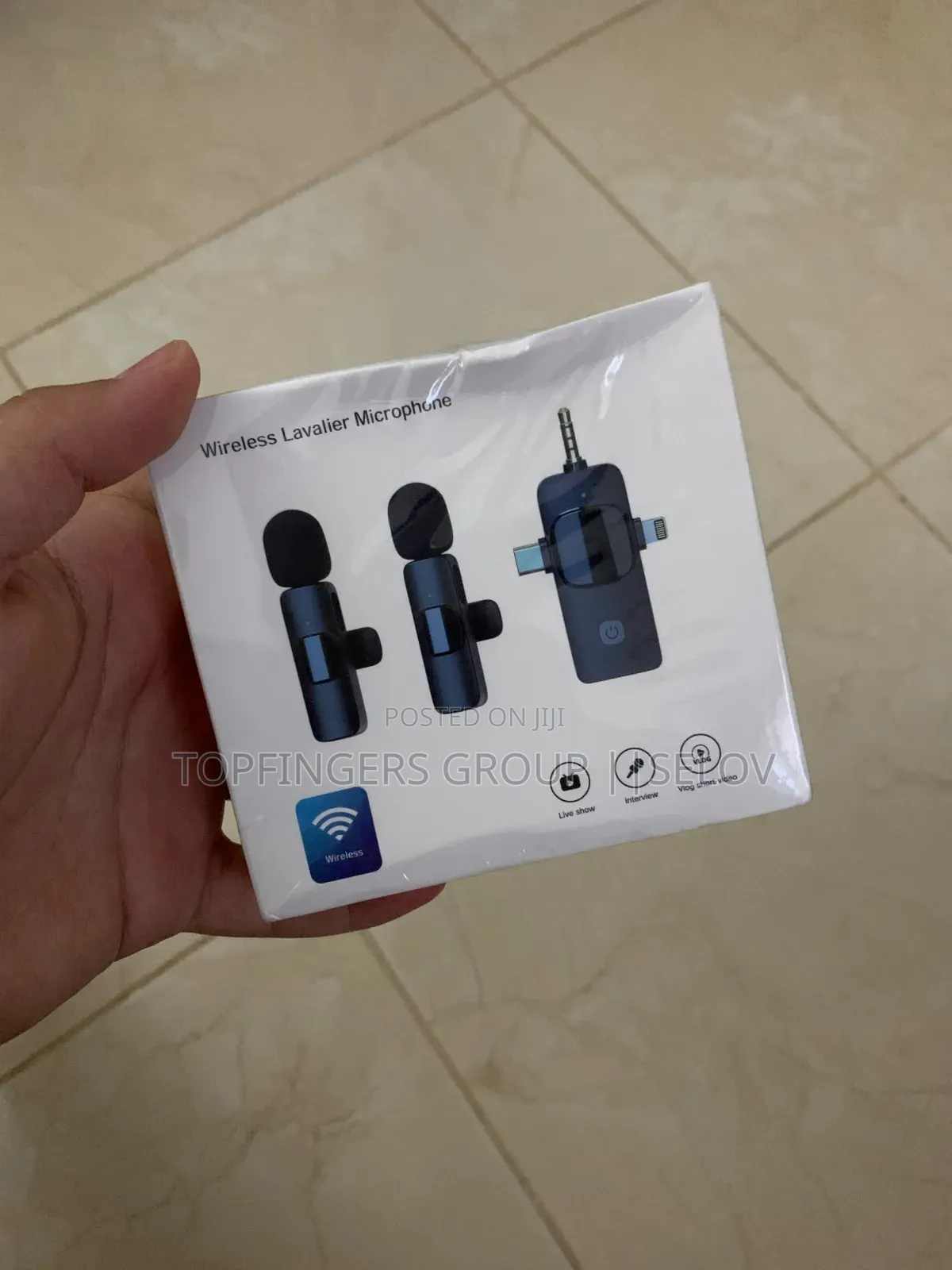 (Sales)Brand New 4 in 1 Wireless Lapel Laverlier Microphone