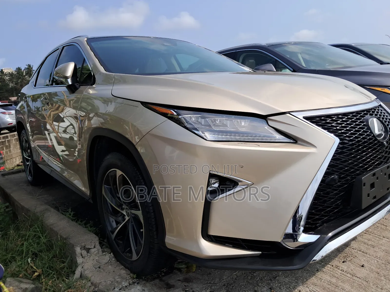 Lexus RX 350 2019 Gold