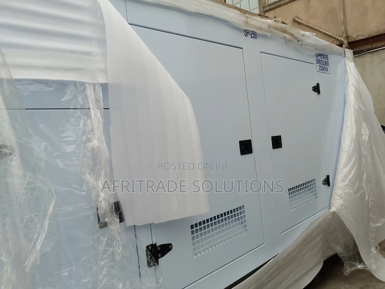 Premium 250 Kva 3 Phase PERKINS Diesel Generator