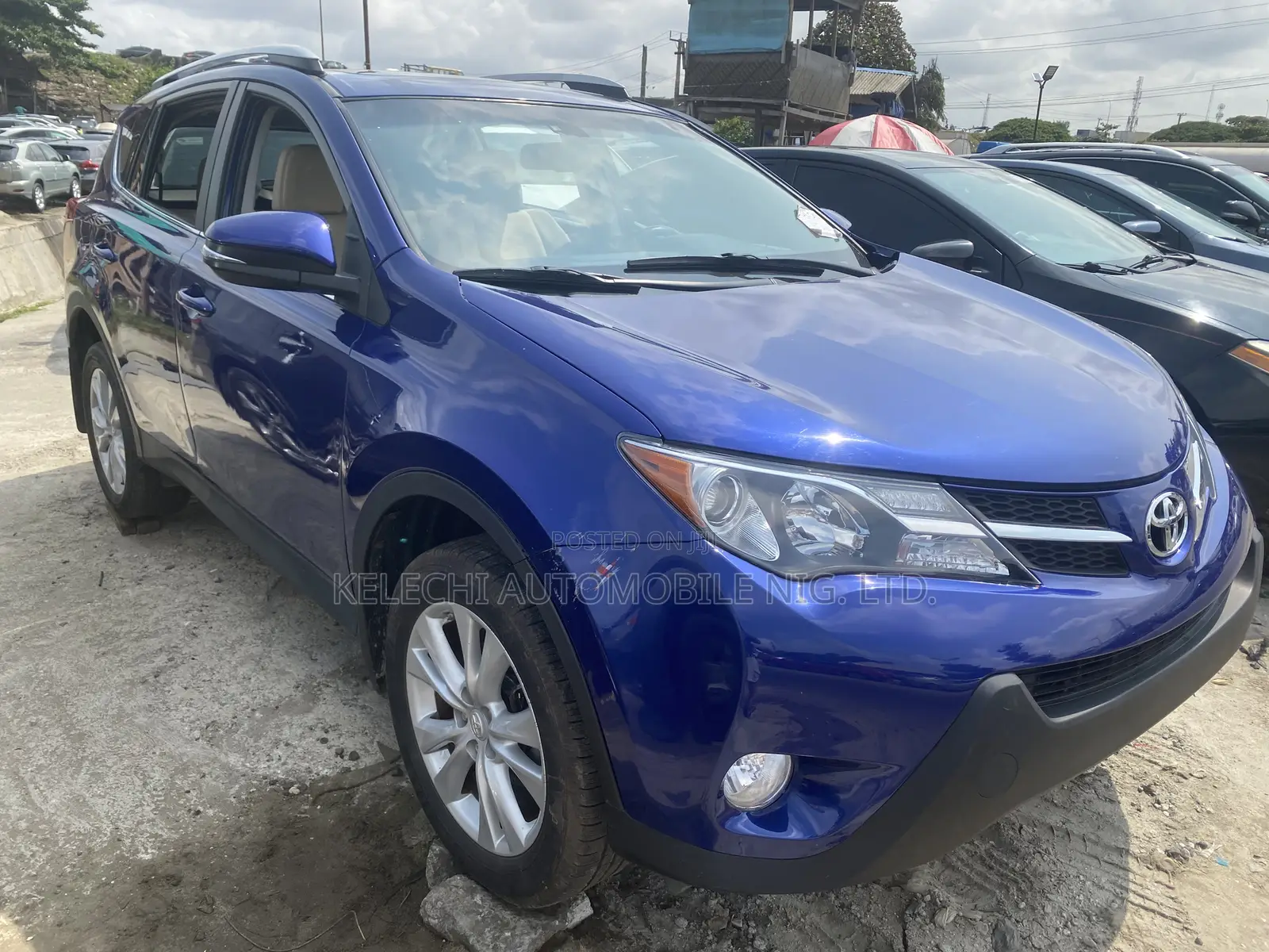 Toyota RAV4 2014 Blue