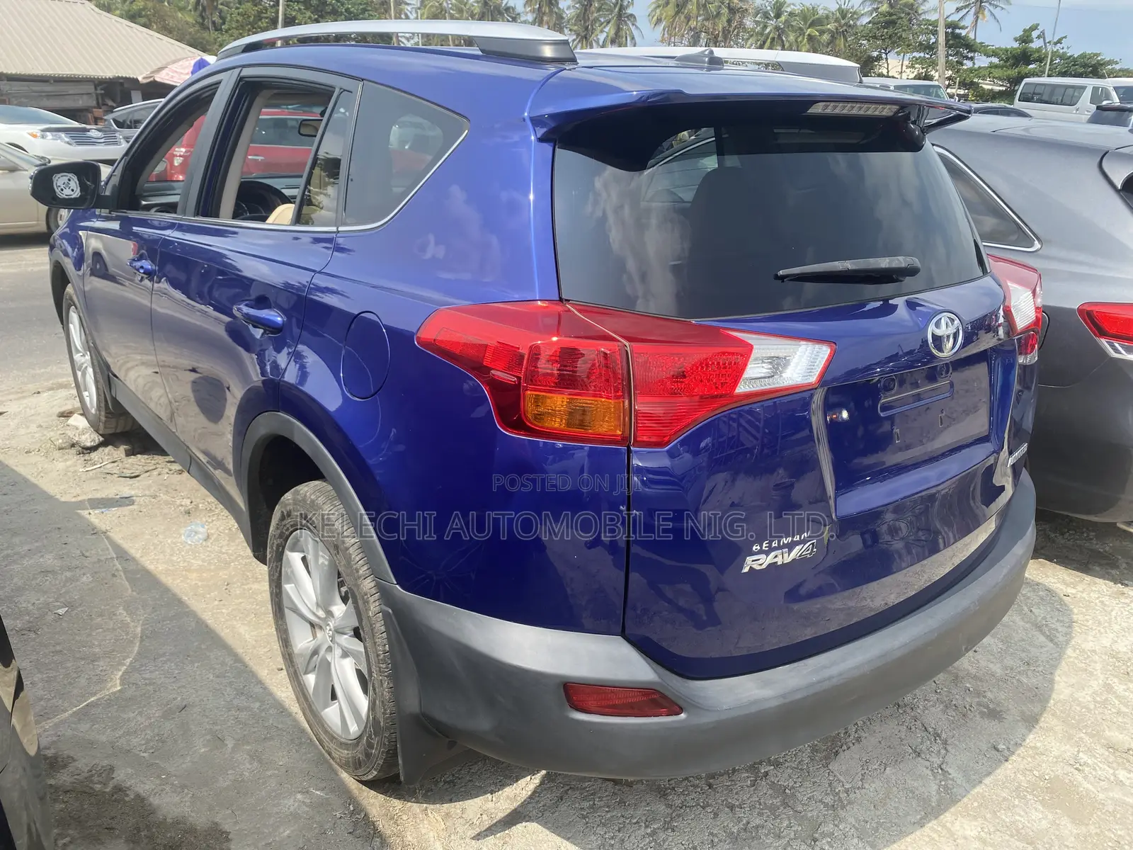 Toyota RAV4 2014 Blue